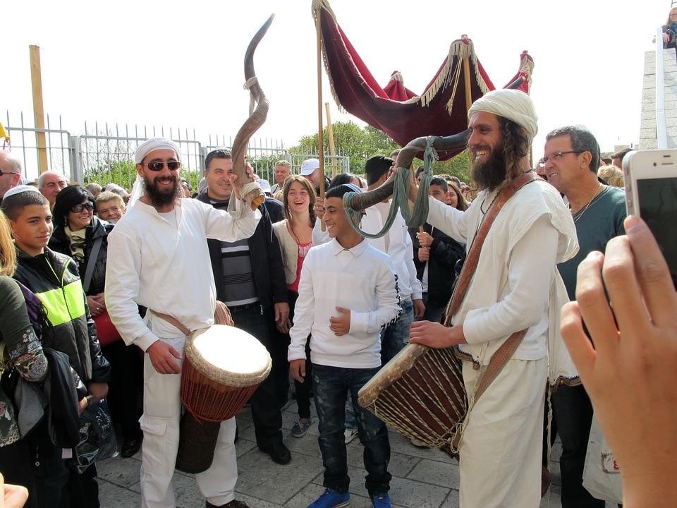 Jews dancing in Jerusalem