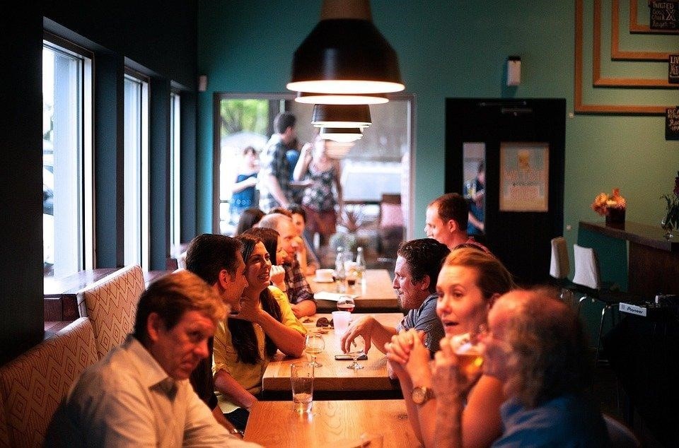 picture showing people in a restaurant